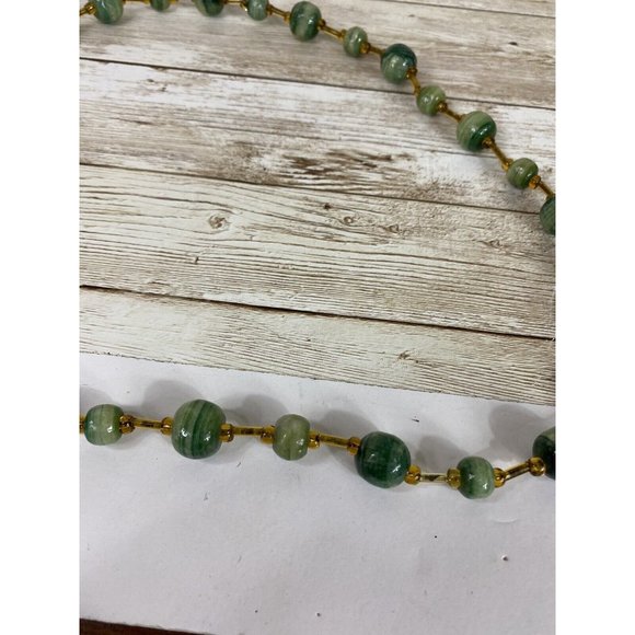 Bead Necklace 26 in No Clasp Green Natural Malachite W Amber Colored Spacer Vtg - Picture 8 of 11